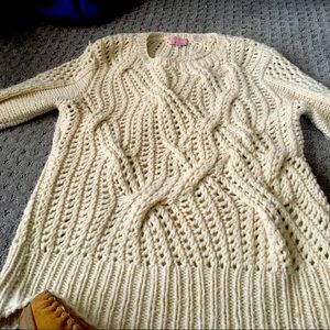 Gorgeous winter sweater